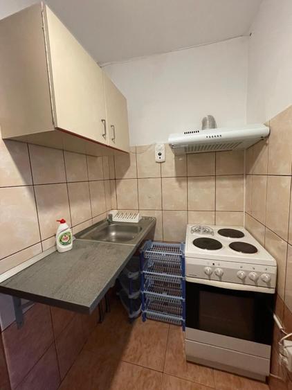 Inchiriez Garsoniera. - 1