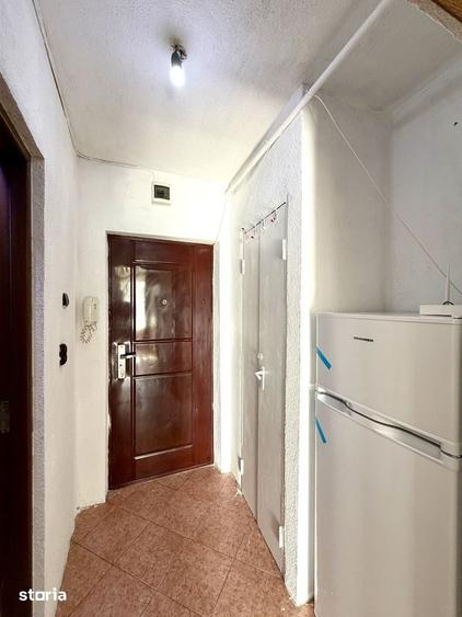 Garsoniera 30 mp etaj 3 zona Tudor Vladimirescu mobilata pre? 200 Euro - 3