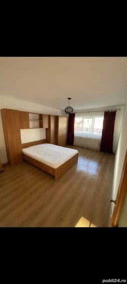 vand apartament caransebes cazarmii etaj 3 - 7