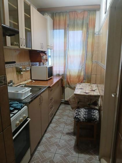 Vand/inchiriez apartament cu 3 camere - 1