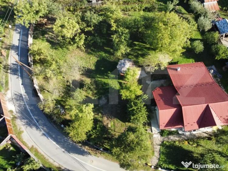 Casa superba Valenii de Munte , Teren Generos 2031 mp ! - 13