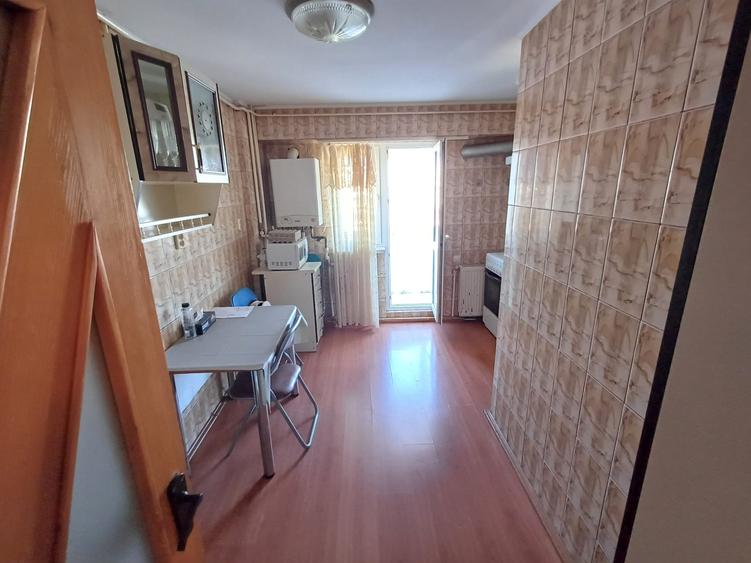 Vanzare 3 camere-Imobiliare MAXICONFORT - 6