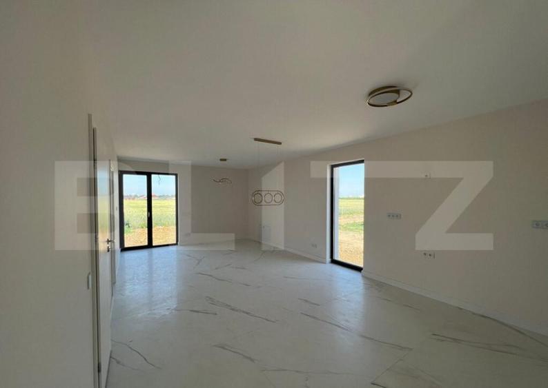 Casa la cheie intre Odoreu ?i Martine?ti - 3