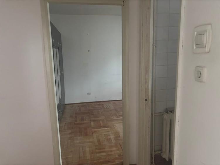 Apartament 3 camere de vanzare - 8
