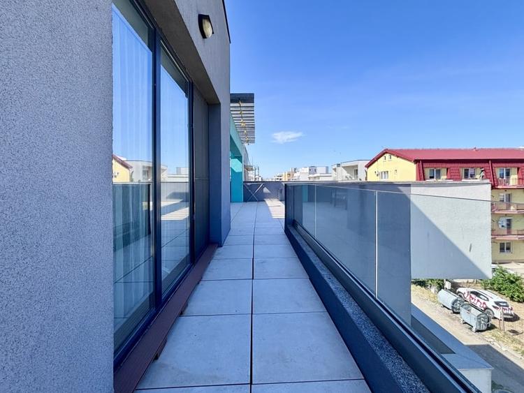 Apartament Primitor, cu Terasa Mare – 5 Minute pana la Plaja - 8