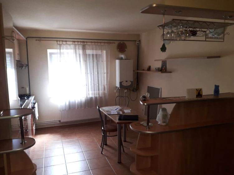 Apartament 3 camere decomandate cu vedere deosebita, etaj 8, Micro 21 - 4
