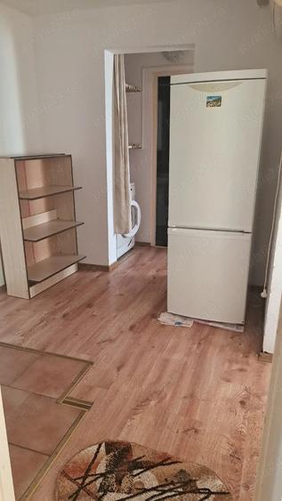 Inchiriez apartament zona centrala. - 1