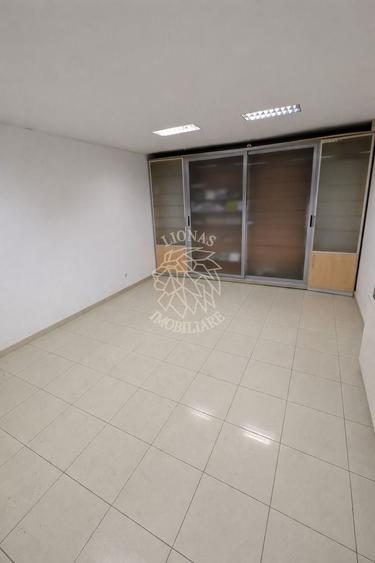 Spatiu comercial 55 mp-ideal cabinet, farmacie, salon-Zona Han - 2