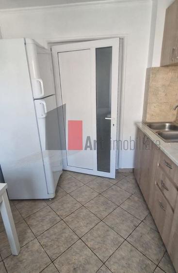 Apartament cu 2 camere semidecomandat în Moșilor