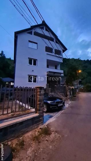 Casa pe str Valea Rosie