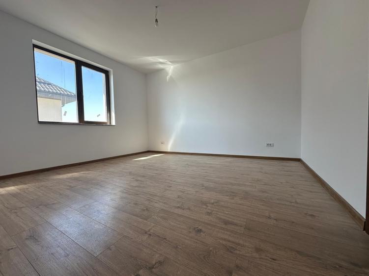 Vilă individuală P+1+M, 167 mp utili, teren 300 mp – lângă școală si parc - 9