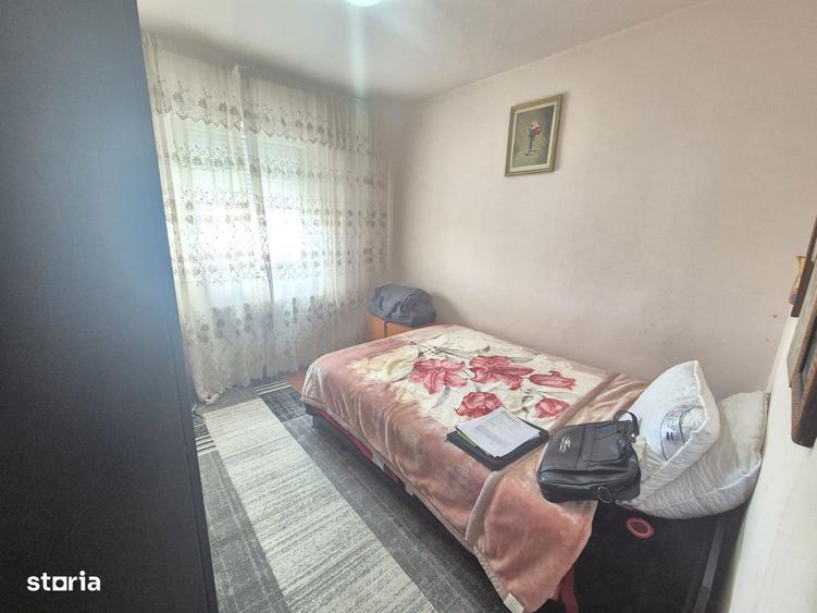 Vanzare apartament 2 camere etajul 3 din 4 Cartierul ISR Rasnov - 11