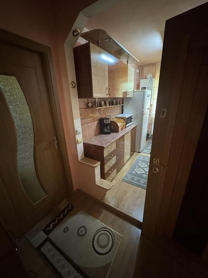 Apartament cu 2 camere, parter, izolat - 3