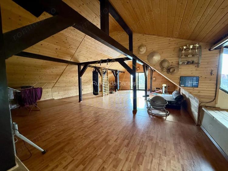 Vila impresionanta cu teren de 1431mp | Dumbravita