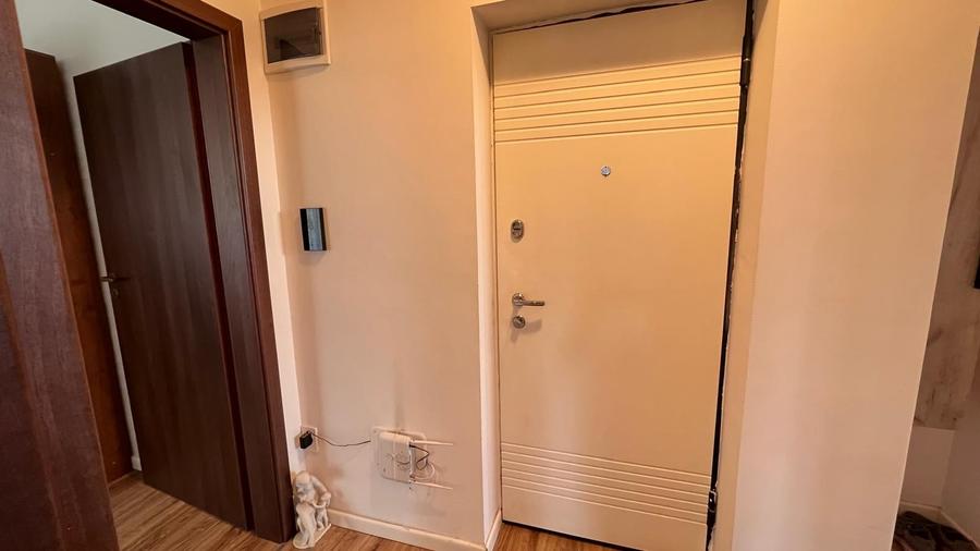 Apartament 2 camere spațios, etaj 1/5, balcon închis – Prelungirea Ghencea - 11