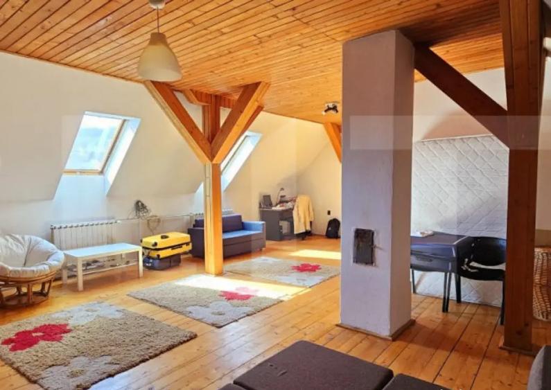 Casa, de vanzare, cu 6 camere, 300 mp, zona semicentrala - 2