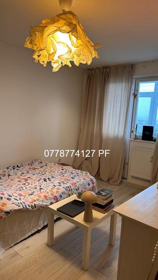 Garsoniera de vanzare podu ros - 1