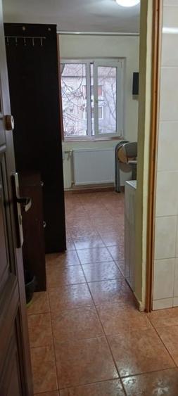 Vand garsoniera zona Dacia - 8