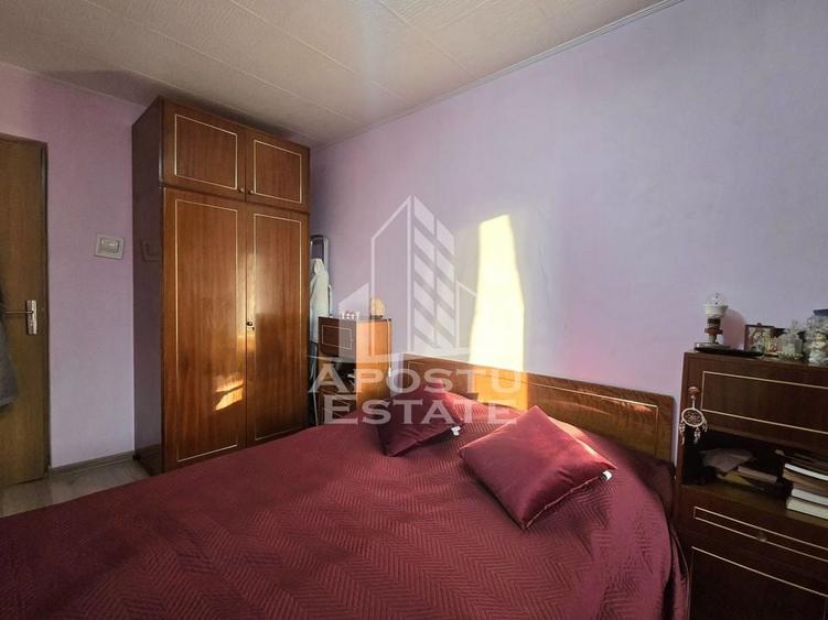 Apartament cu 4 camere, centrala proprie, zona Dacia - 5
