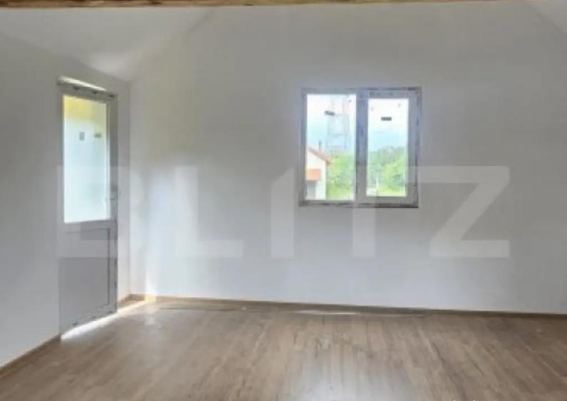 Teren cu priveli?te panoramica, de vanzare, 1281 mp, zona - 2