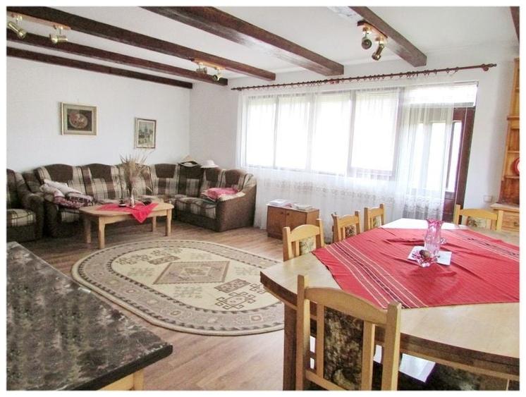 Casa deosebita cu gradina generoasa Vladeni - 6