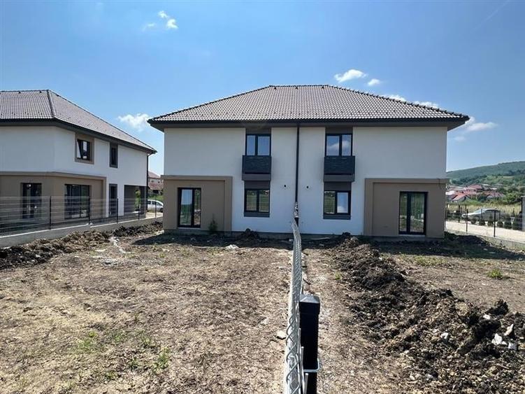 Casa Tip Duplex situata in Chinteni!350 Mp Teren!118 Mp utili! - 11