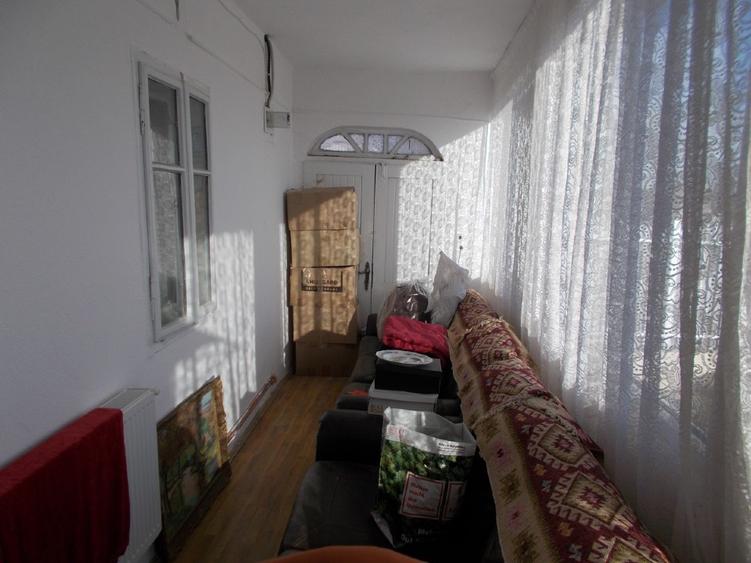 Casa 4 camere, Beregsau mic, central, teren 1350-2677mp, com=0% - 2