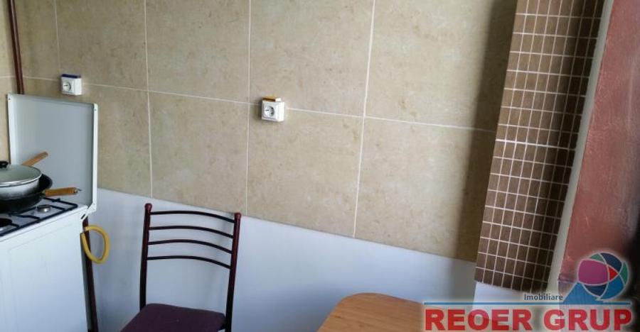 Republicii 3 cam 1A, etaj 6/10 renovat 400 euro/luna - 28