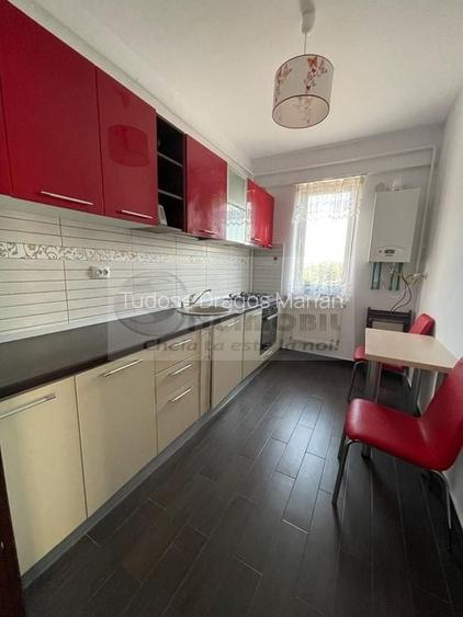 Apartament 2 camere decomandat, parcare subterana, cartier Visoianu
