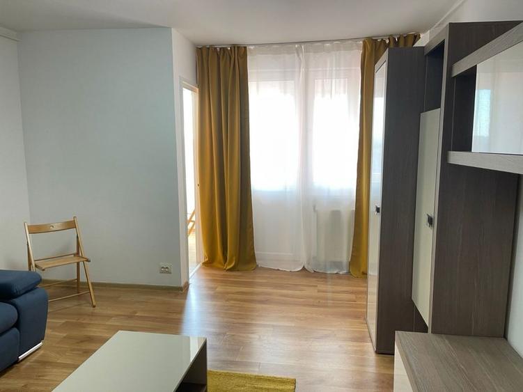 Particular vand garsoniera Drumul Taberei 34, bloc T3 - 7