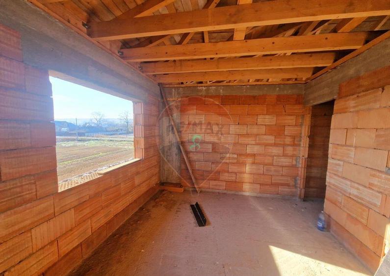 Casa si 74000 metri patrati teren - 17