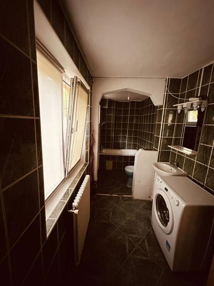 Casa formata din doua apartamente cu intrare individuala din curte - 3