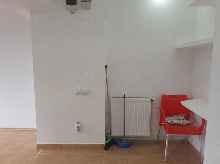 Inchiriere Spatiu Comercial de 15.mp. amenajat, pozitie buna, str. Tineretului cu Dorobanti. - 6