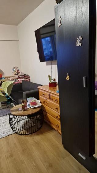 Vand apartament cu o camera - 8