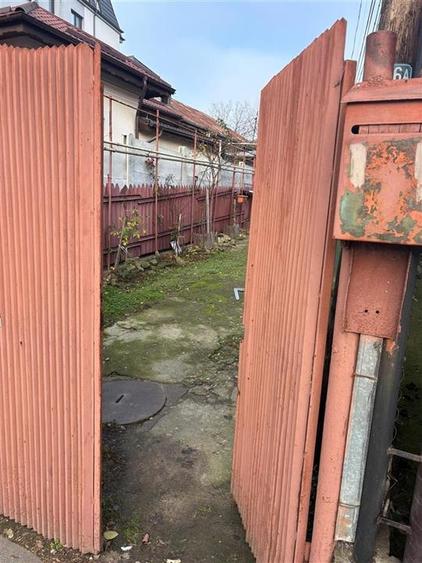 Casa demolabila, teren 651 MP - 1