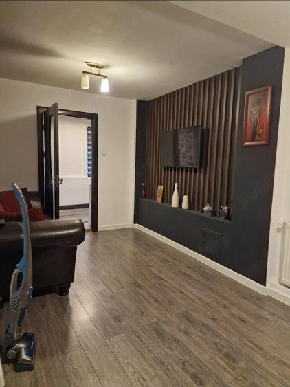 De vanzare apartament cu 2 camere decomandate!!!! - 3