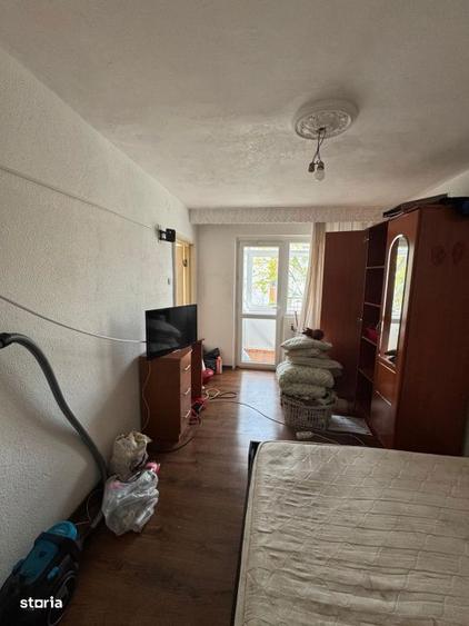 Garsoniera Craiovita zona Materna - 2