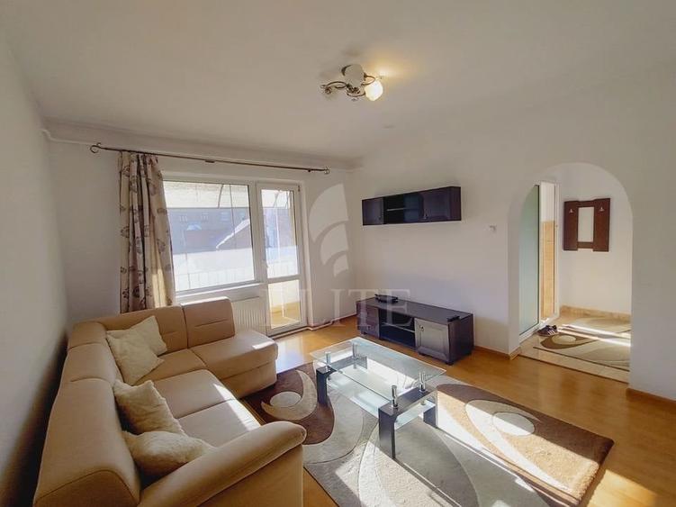 Apartament 2 camere în zona HOREA - 9