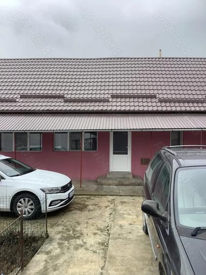 Casa de vanzare in satul Vinatori, comuna Mi?ca, jud. Arad. - 1