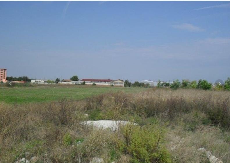 Teren , curti constructii , Arad Zona Gai - 1