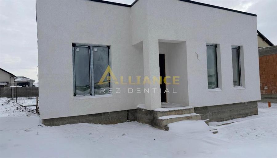 Casa Individuala - 4 camere - 2 bai - 307mp teren - 1