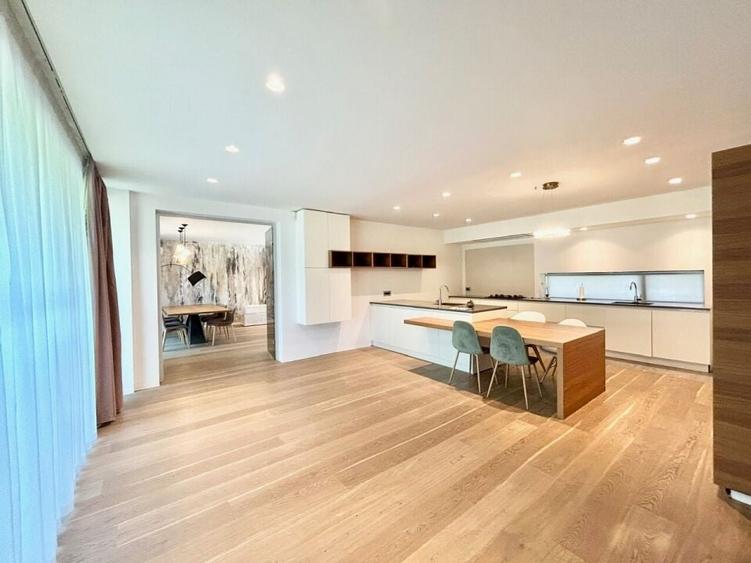 Villa with modern architecture, heated pool, 1000sqm yard, Iancu Nicolae area - 4