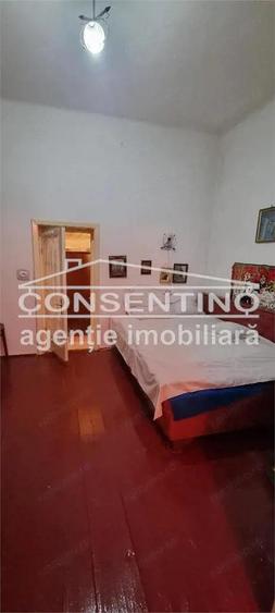 Se vinde imobil-casa in zona Prutului - 4