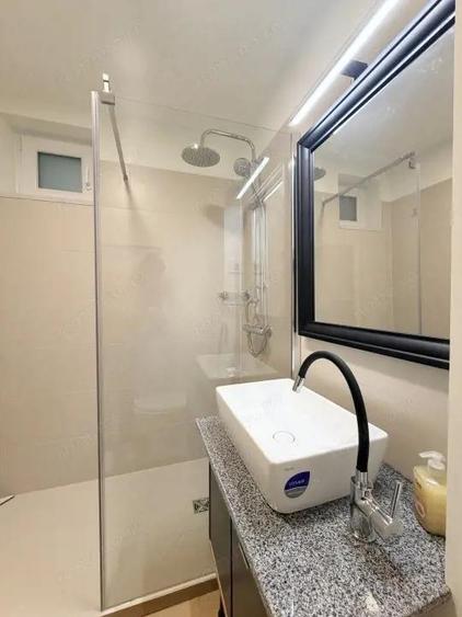 Apartament proaspat Renovat in Pia?a Muncii-Basarabia - 2