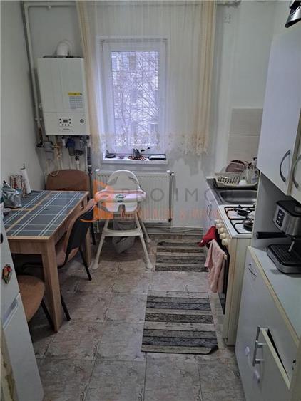 Apartament 2 camere cf semidecomandat zona 23 August - 5