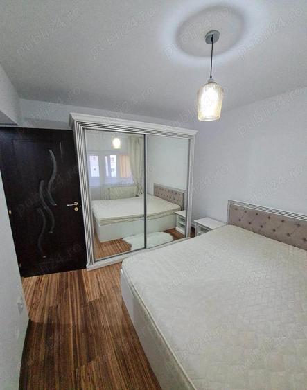 Inchiriez apartament 3 camere et.1 - 7