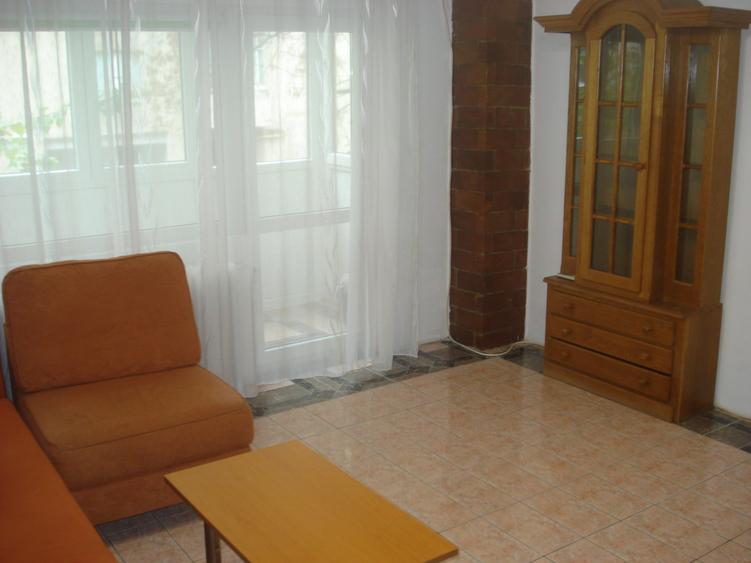 Barbu Vacarescu -Dinu Vintila -3 min metrou - 3