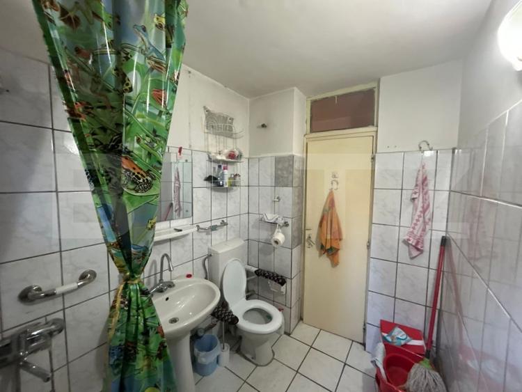 Apartament cu 4 camere, 80 mp, zona CUG - 9