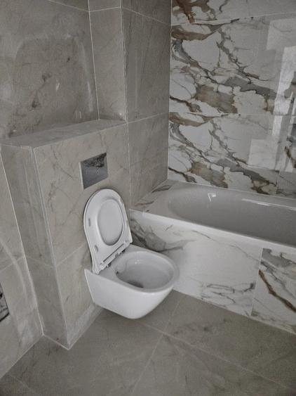 Apartament cu 2 camere decomandat în Berceni