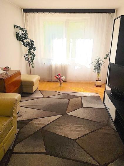 De vanzare apartament cu 3 camere , Aparatorii Patriei sector4 - 1